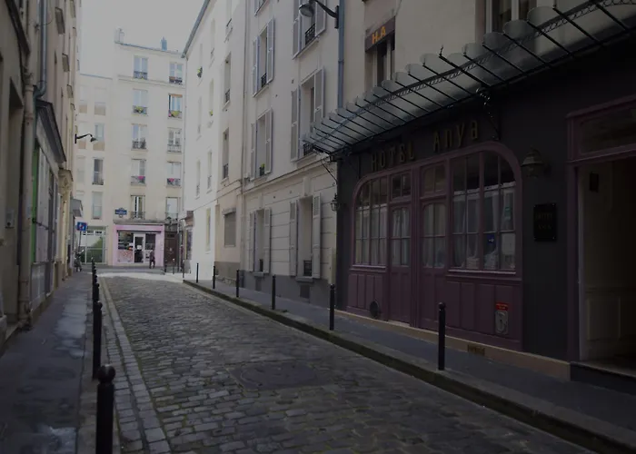 Hotel Anya Parigi